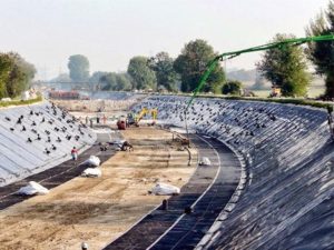 màng-HDPE-lót-đê-đập-kênh-mương